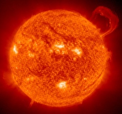 Солнечная деятельность влияет на поведение радиоактивных материалов на Земле